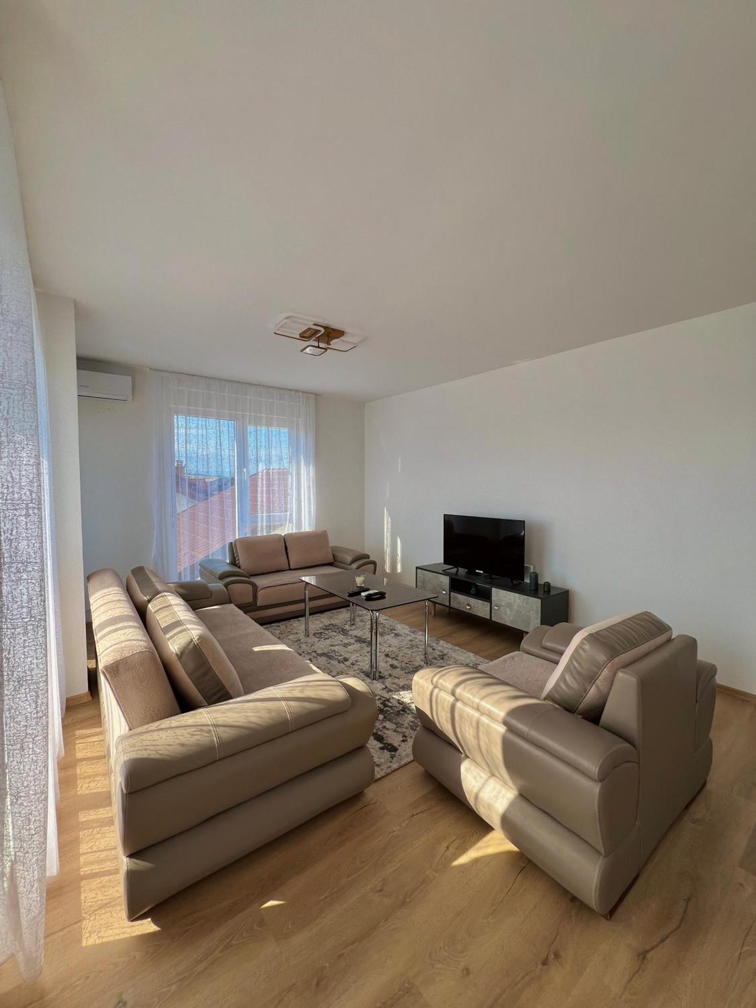 Holiday Apartments Gjakova 客房 照片